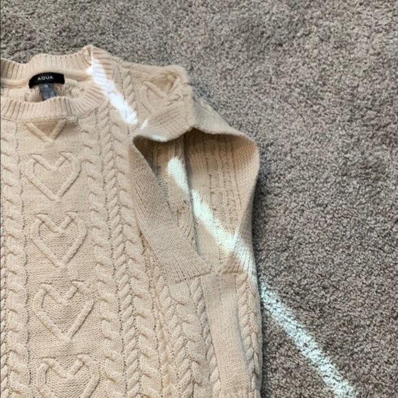 Women's Cream Cable Knit Sweater Vest - Picture 8 of 8